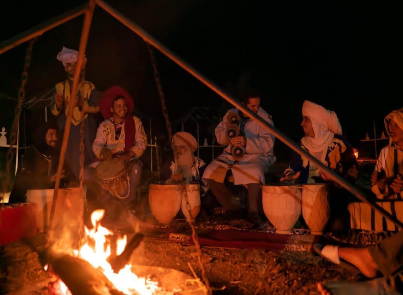 Erg Chebbi Romantic Desert Camp Мерзуга Экстерьер фото