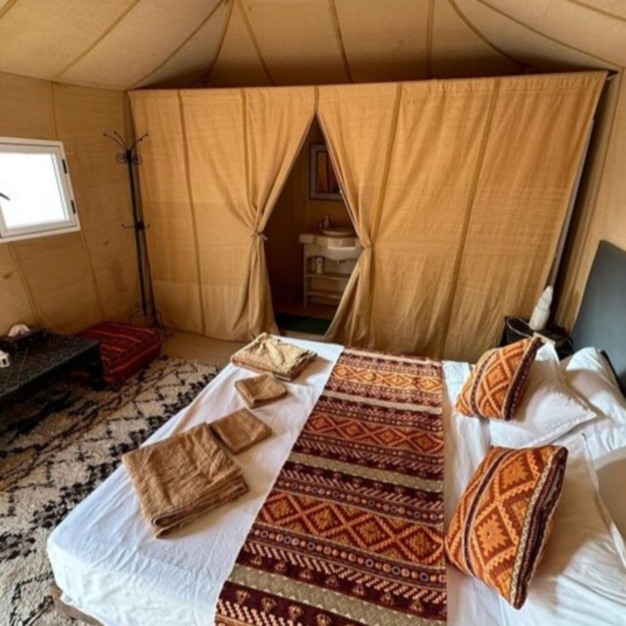 Erg Chebbi Romantic Desert Camp Мерзуга Экстерьер фото