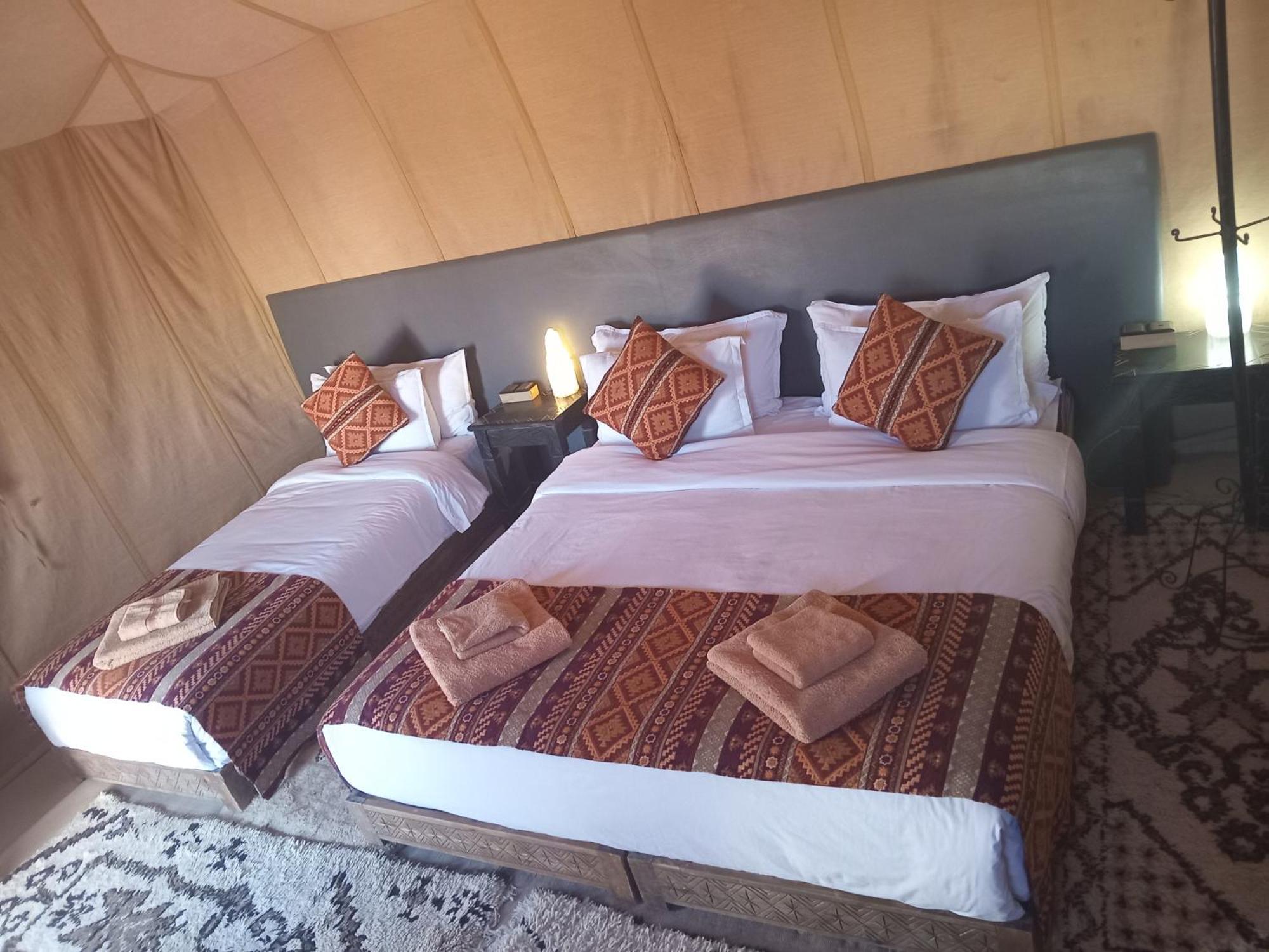 Erg Chebbi Romantic Desert Camp Мерзуга Экстерьер фото